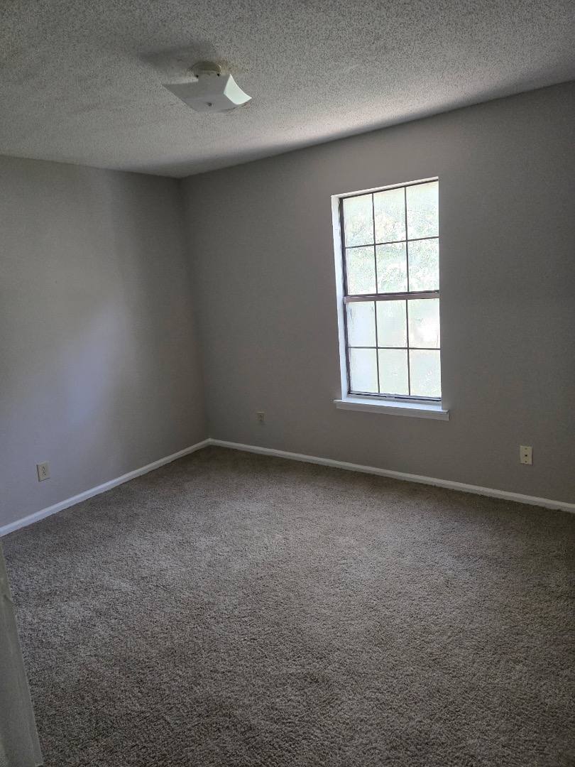 37 River Oaks Dr #C, Jackson, TN 38305 - Apartment for Rent - Image 5