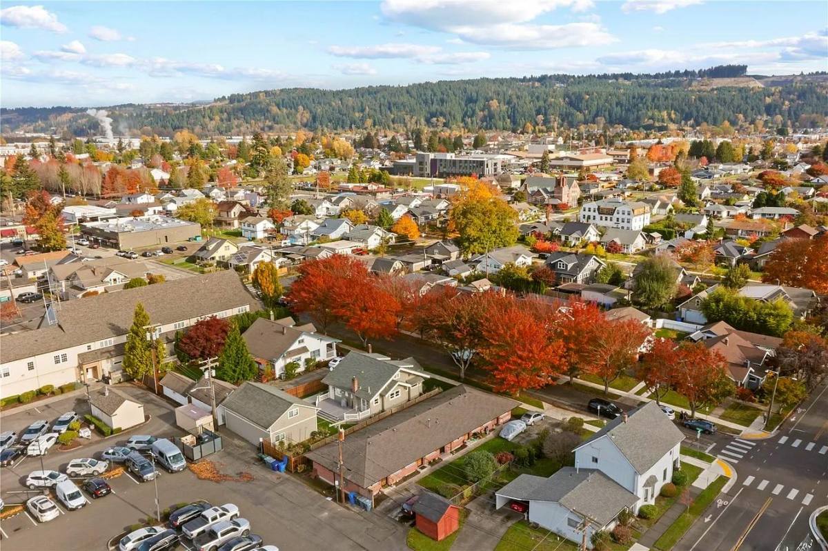 808 Ryan Ave #1, Sumner, WA 98390 - Apartment for Rent - Image 9