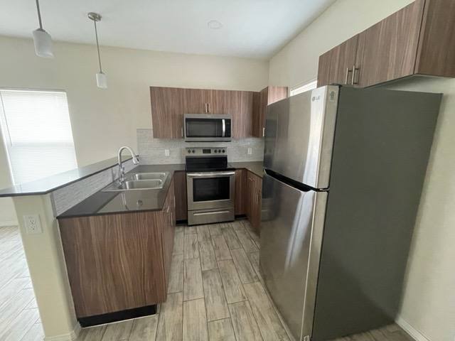 1809 W Greenwich St #4, Edinburg, TX 78541 - Apartment for Rent - Image 5