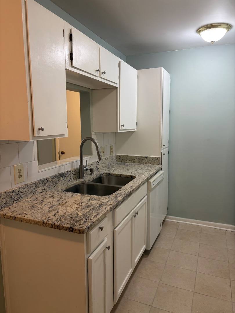 Apartment for rent at 4240 The Plaza #13, Charlotte, NC 28205