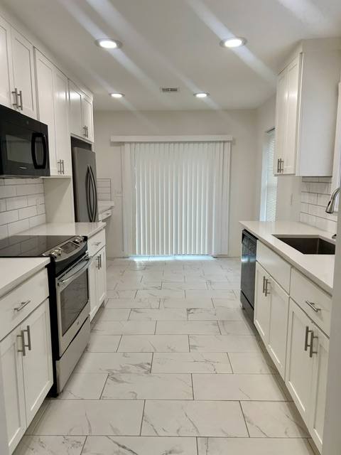 1224 S Columbia Ave, Tulsa, OK 74104 - House for Rent - Image 2