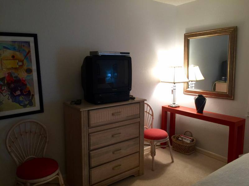 9435 Sunset Harbor Lane #213, Fort Myers, FL 33919 - Condo for Rent - Image 4
