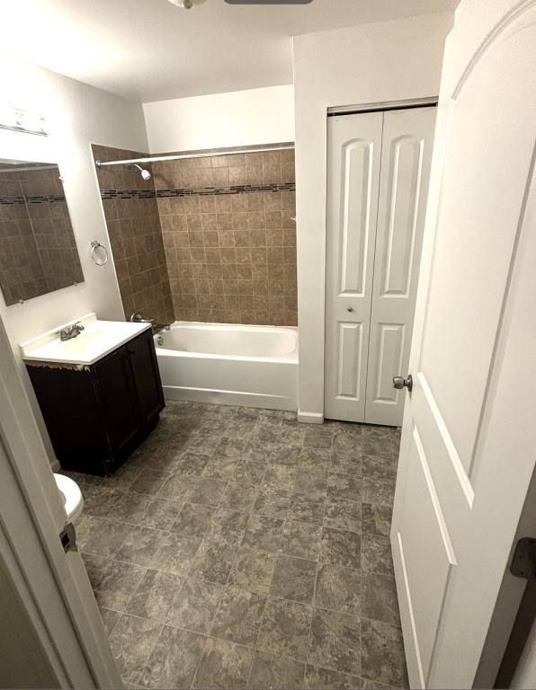2501 24th St #110, Des Moines, IA 50310 - Apartment for Rent - Image 4