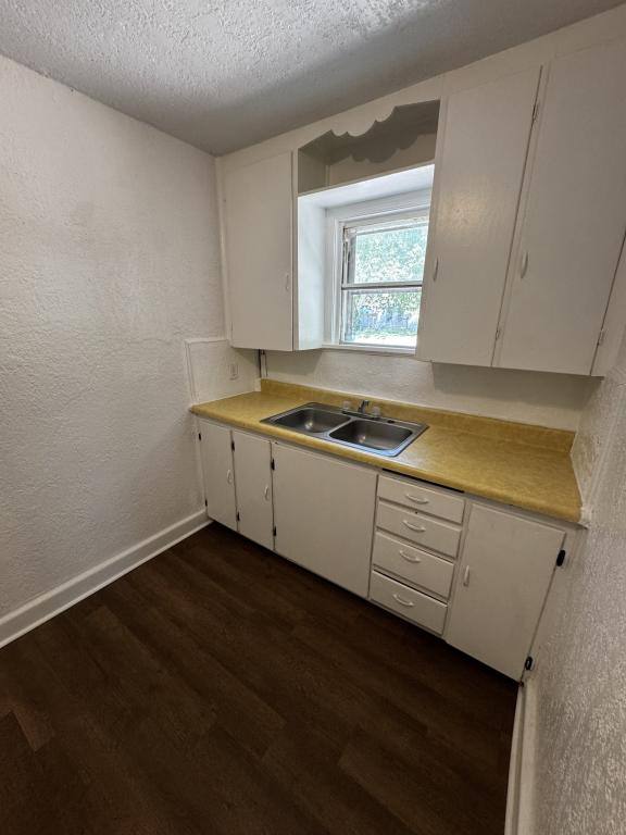 2313 B St NE, Miami, OK 74354 - House for Rent - Image 5