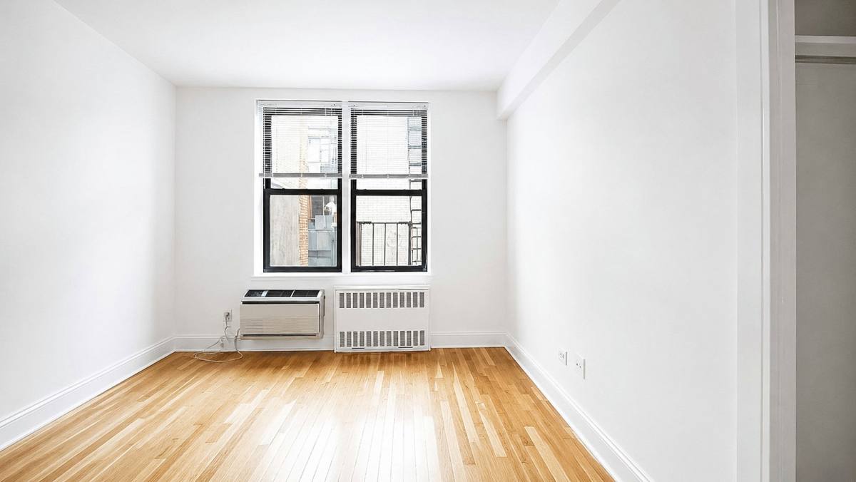 151 W 16th St, New York, NY 10011 - Apartment for Rent - Image 5