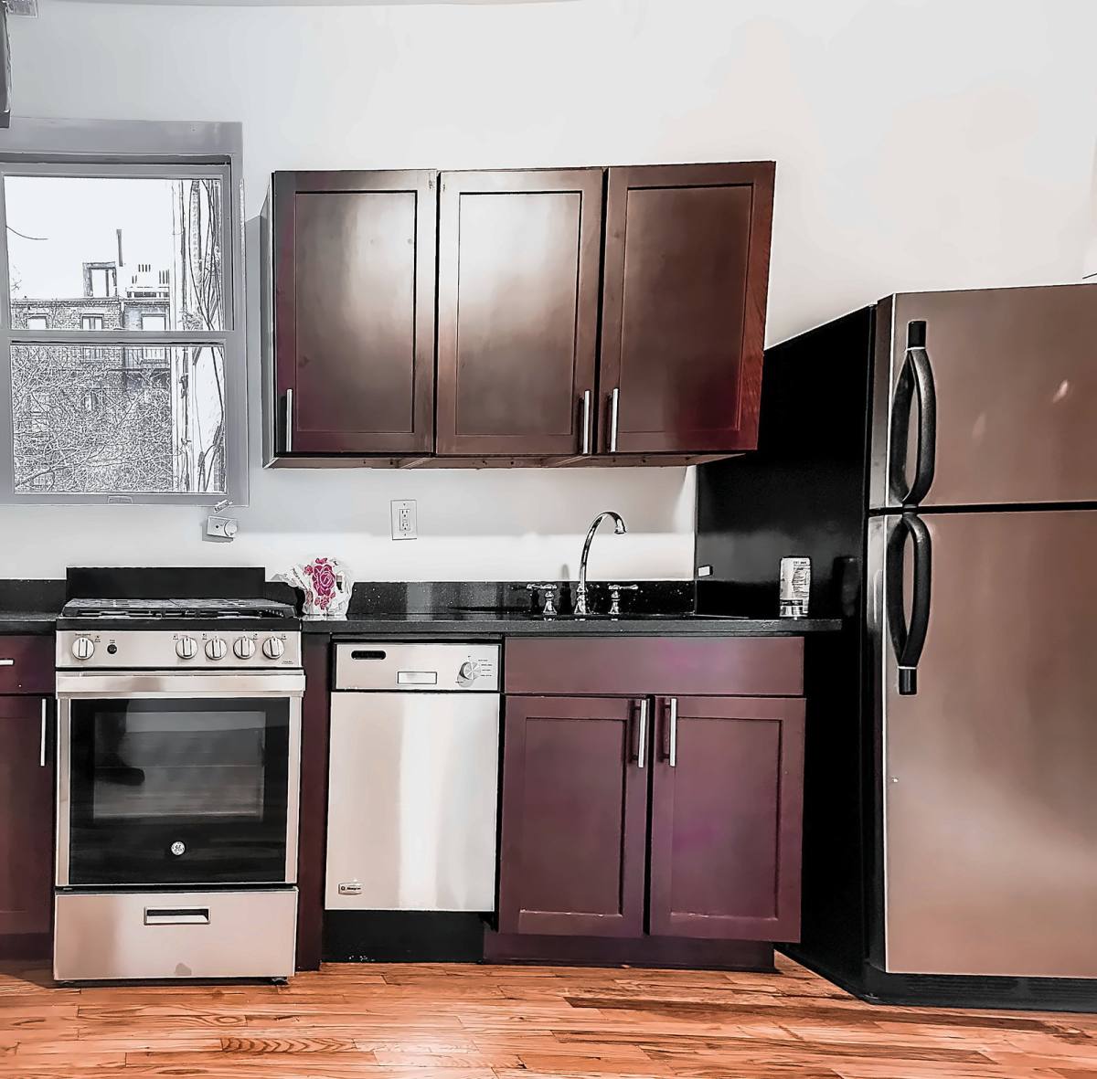 201-205 W 11th St #4DD, New York, NY 10014 - Apartment for Rent - Image 3