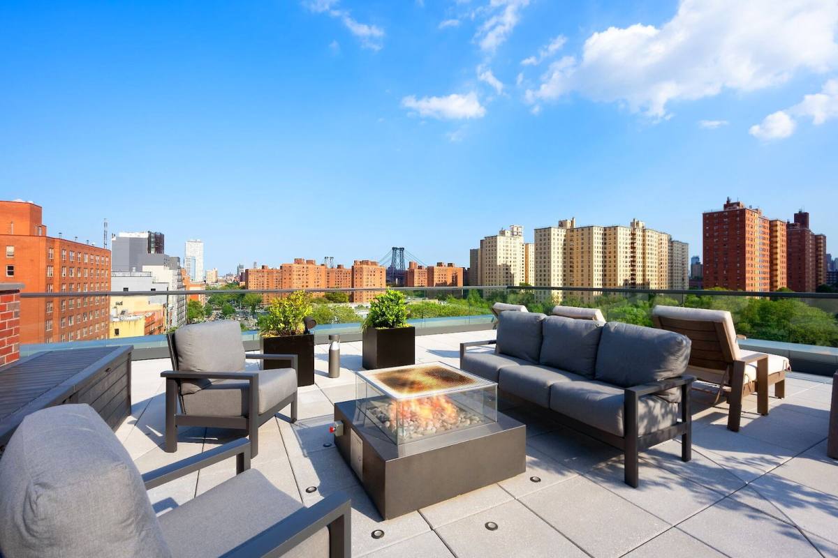 251 E 2nd St #8BB, New York, NY 10009 - Apartment for Rent - Image 5