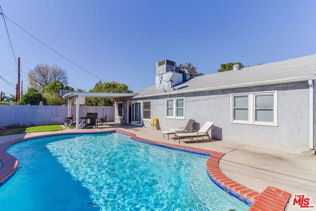 7858 Jamieson Ave, Reseda, CA 91335 - House for Rent - Image 1