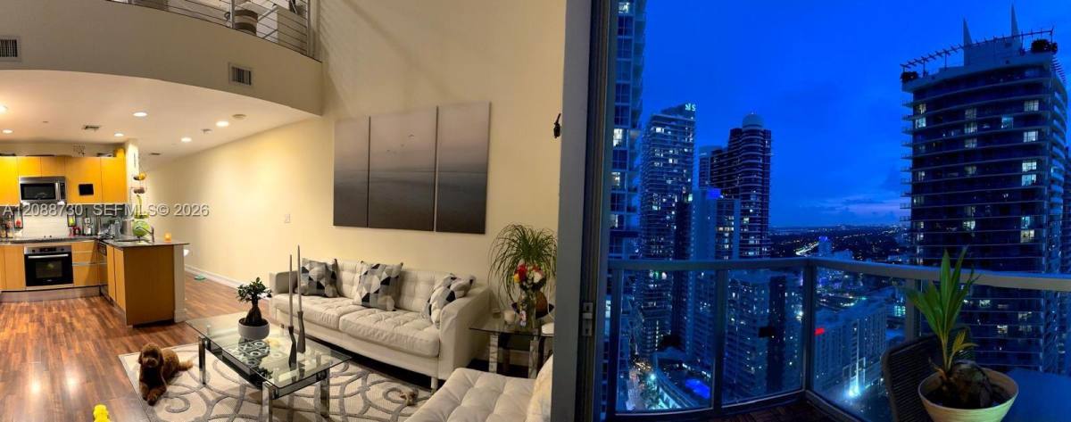 1050 Brickell Ave #3216, Miami, FL 33131 - Apartment for Rent - Image 5
