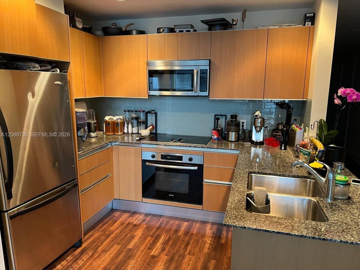 1050 Brickell Ave #3216, Miami, FL 33131 - Apartment for Rent - Image 6