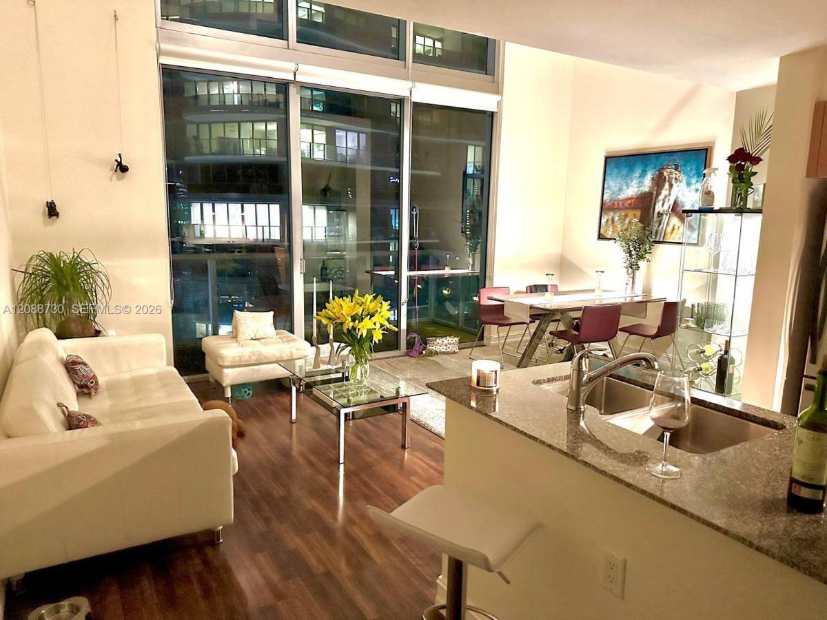 1050 Brickell Ave #3216, Miami, FL 33131 - Apartment for Rent