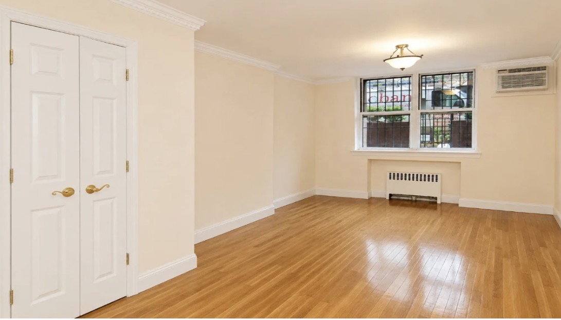 307 W 83rd St, New York, NY 10024 - Apartment for Rent - Image 4