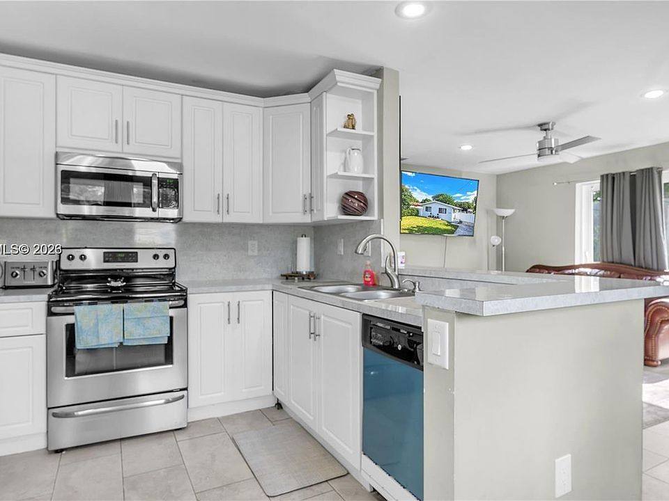 House for rent at 5624 Taylor St, Hollywood, FL 33021