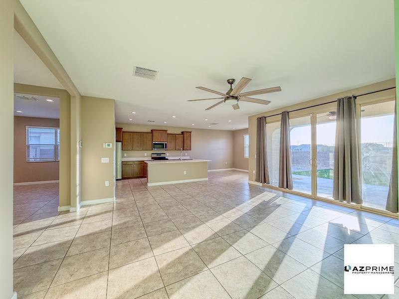 3164 N 300th Dr, Buckeye, AZ 85396 - House for Rent - Image 5