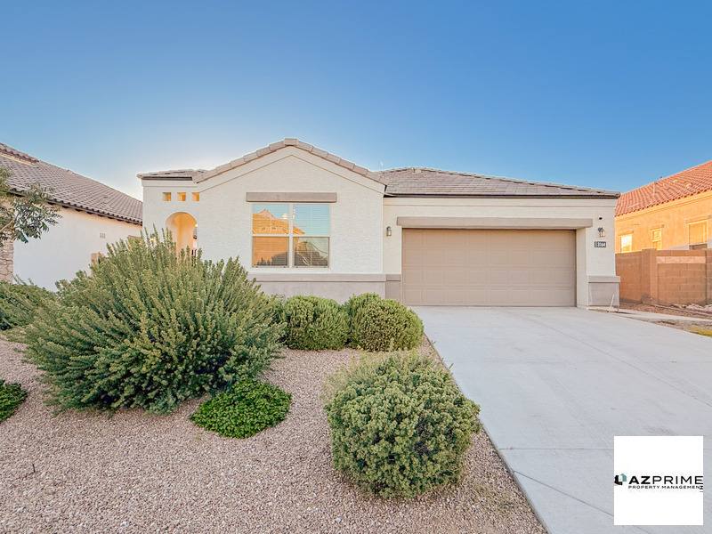 3164 N 300th Dr, Buckeye, AZ 85396 - House for Rent - Image 2