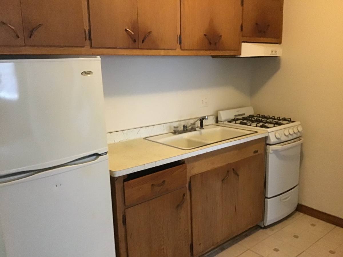 853 N 23rd St, Milwaukee, WI 53233 - Apartment for Rent - Image 2