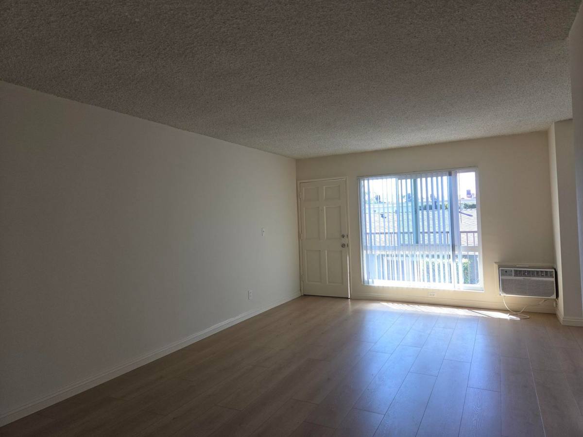 528 E Verdugo Ave, Burbank, CA 91501 - Apartment for Rent - Image 8