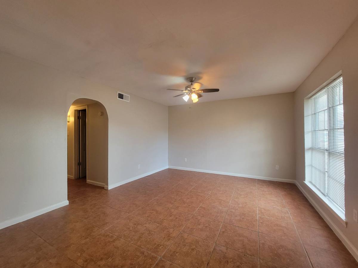 7301 Jensen #13, Houston, TX 77093 - Apartment for Rent