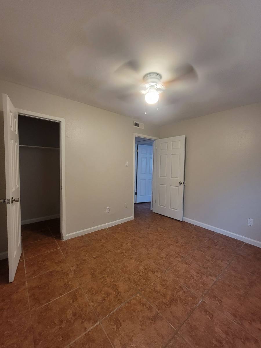 7301 Jensen #13, Houston, TX 77093 - Apartment for Rent - Image 2