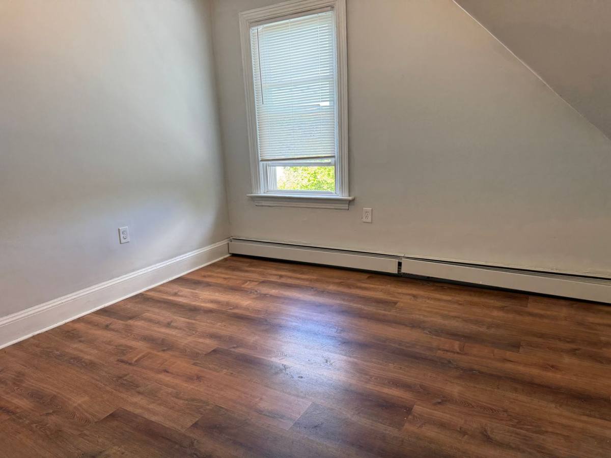 986 Smith St, Providence, RI 02908 - Apartment for Rent - Image 7