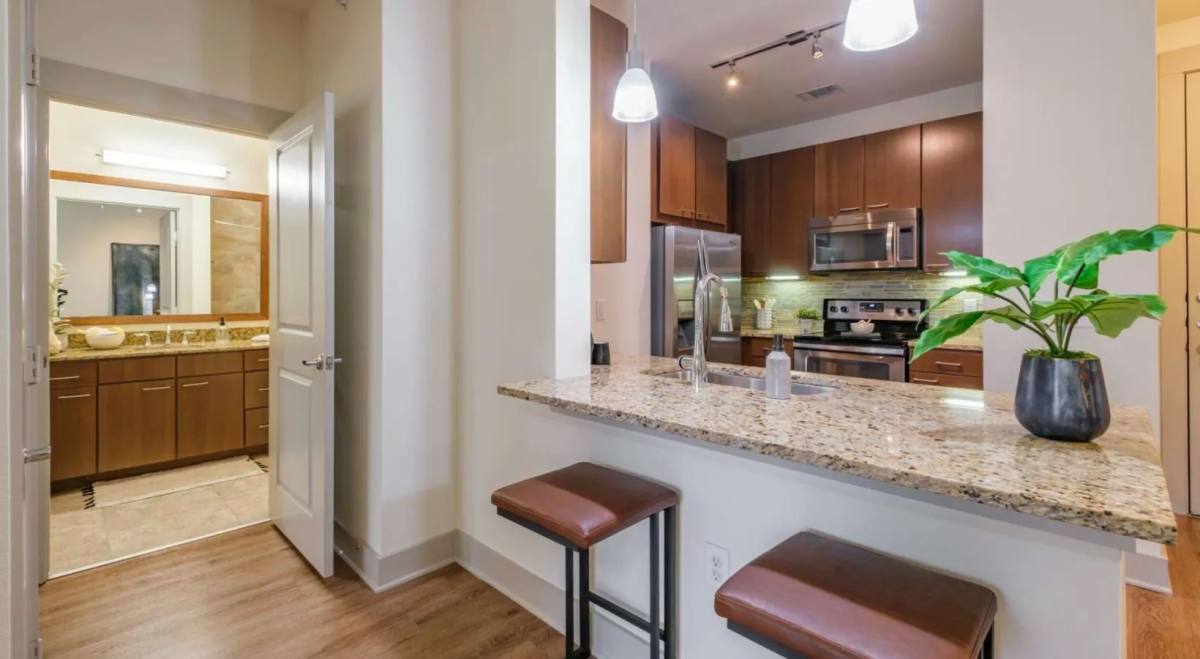 4730 Fairmount St #E1, Dallas, TX 75219 - Apartment for Rent - Image 9