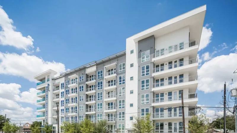 1111 Durham Dr, Houston, TX 77007 - Apartment for Rent - Image 4