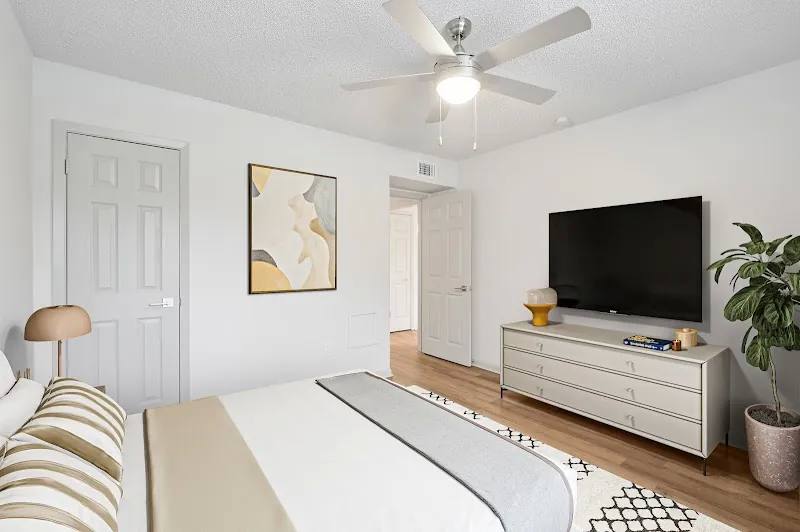 800 Heights Blvd #A3, Houston, TX 77007 - Apartment for Rent - Image 2