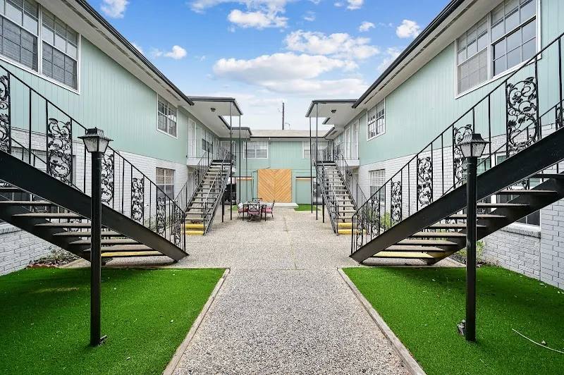 800 Heights Blvd #A1, Houston, TX 77007 - Apartment for Rent - Image 1