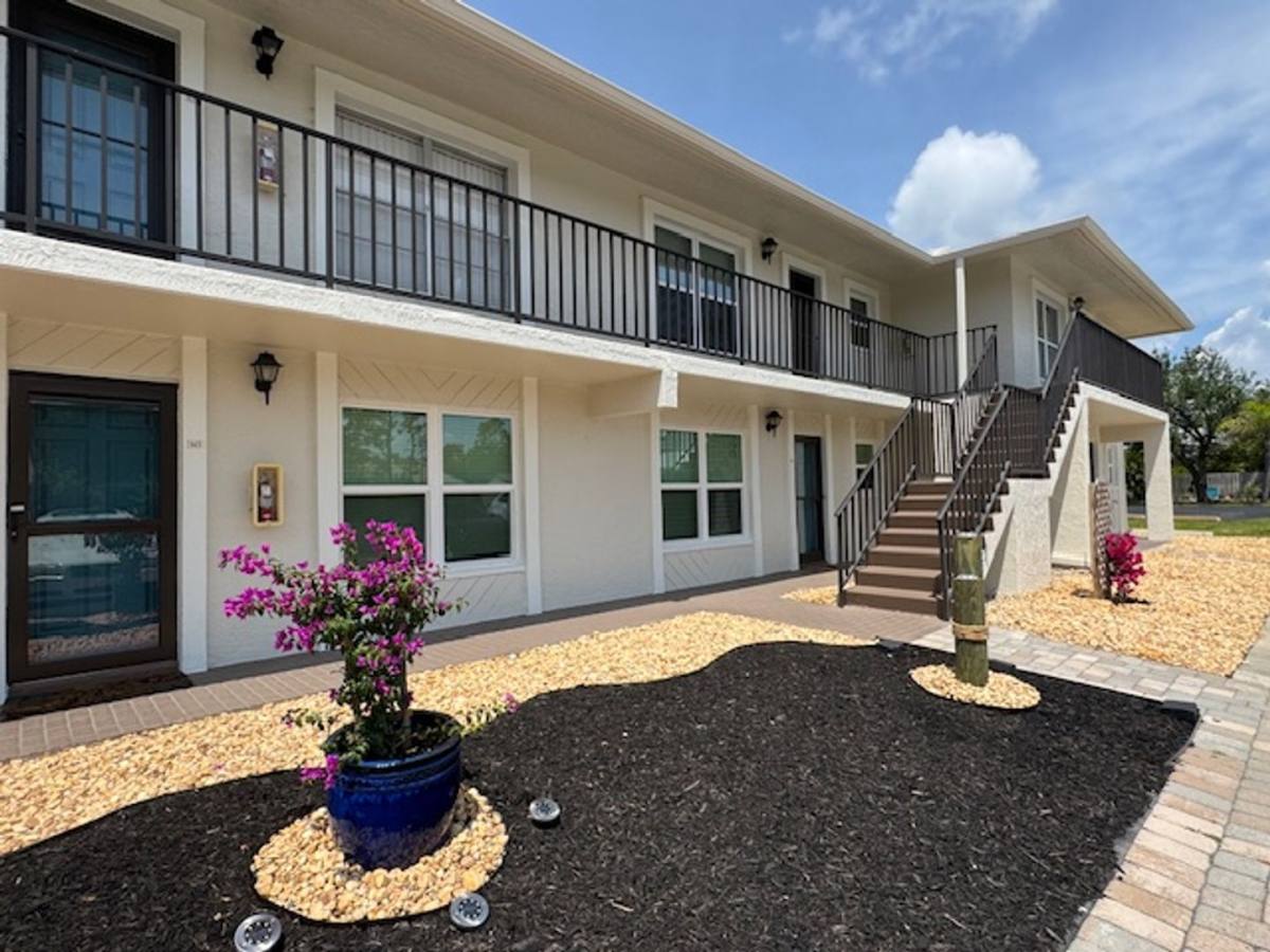 House for rent at 16007 Davis Rd #614, Fort Myers, FL 33908