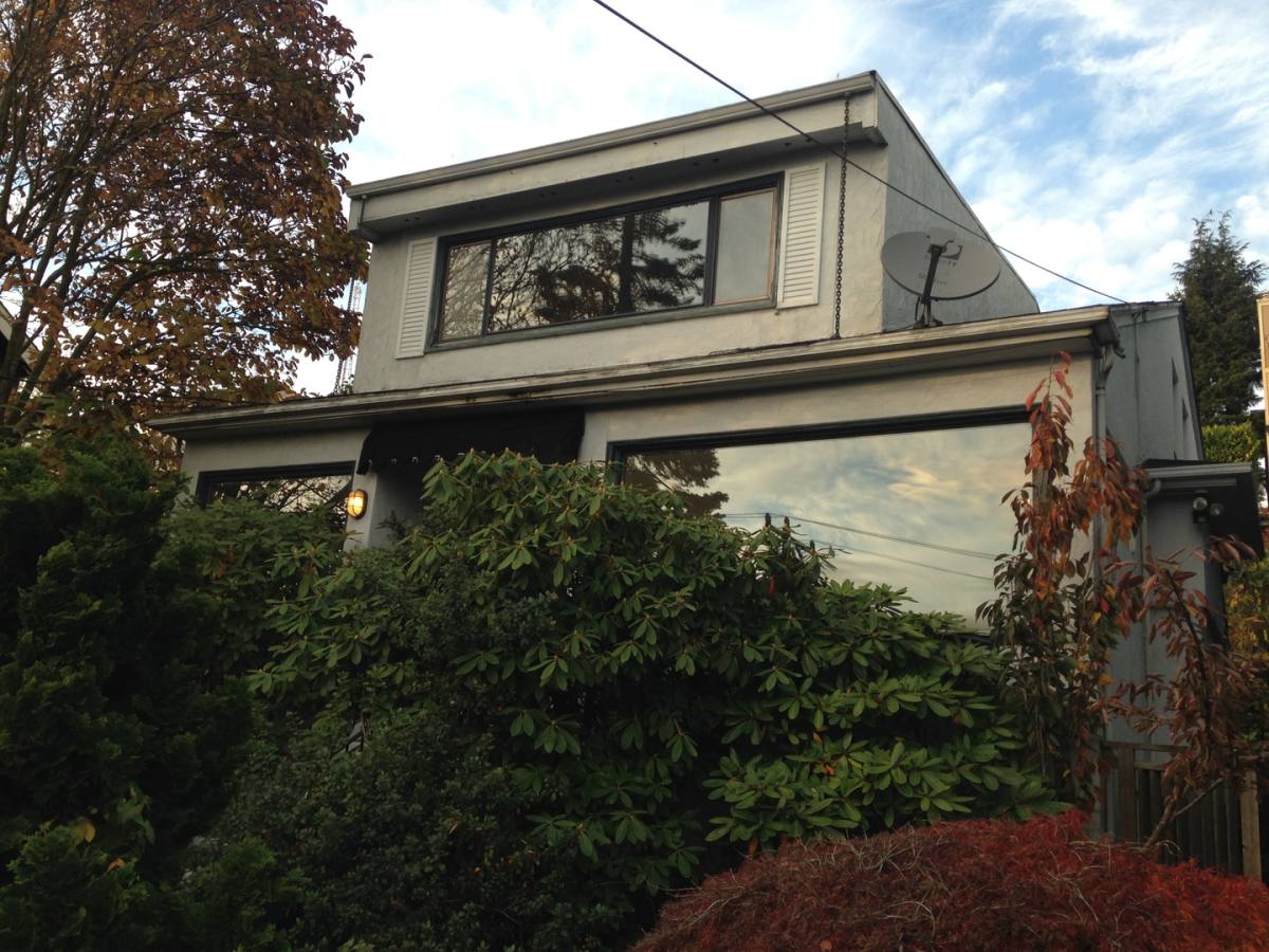 358 Prospect St, Seattle, WA 98109 - House for Rent - Image 2