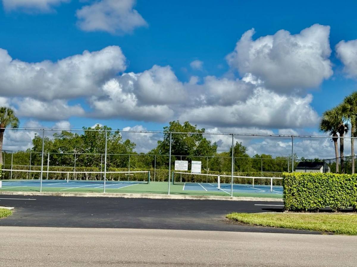 1015 Mainsail Dr #103, Naples, FL 34114 - Apartment for Rent - Image 3