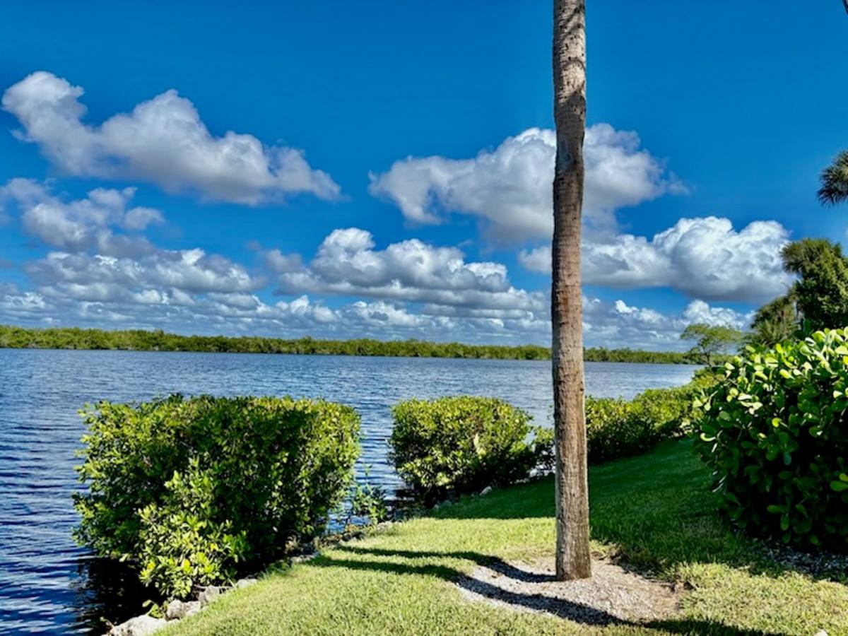1015 Mainsail Dr #103, Naples, FL 34114 - Apartment for Rent - Image 2