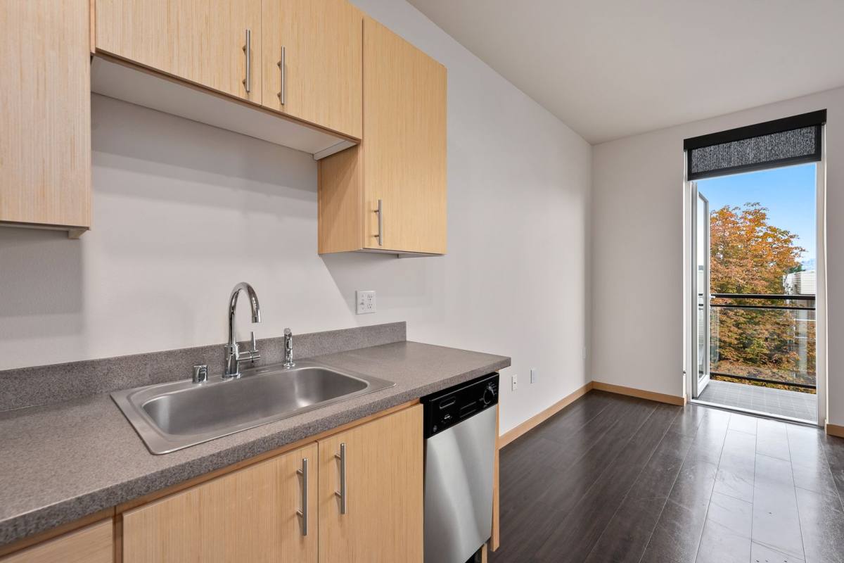 500 Belmont Ave E #402, Seattle, WA 98102 - Apartment for Rent - Image 6