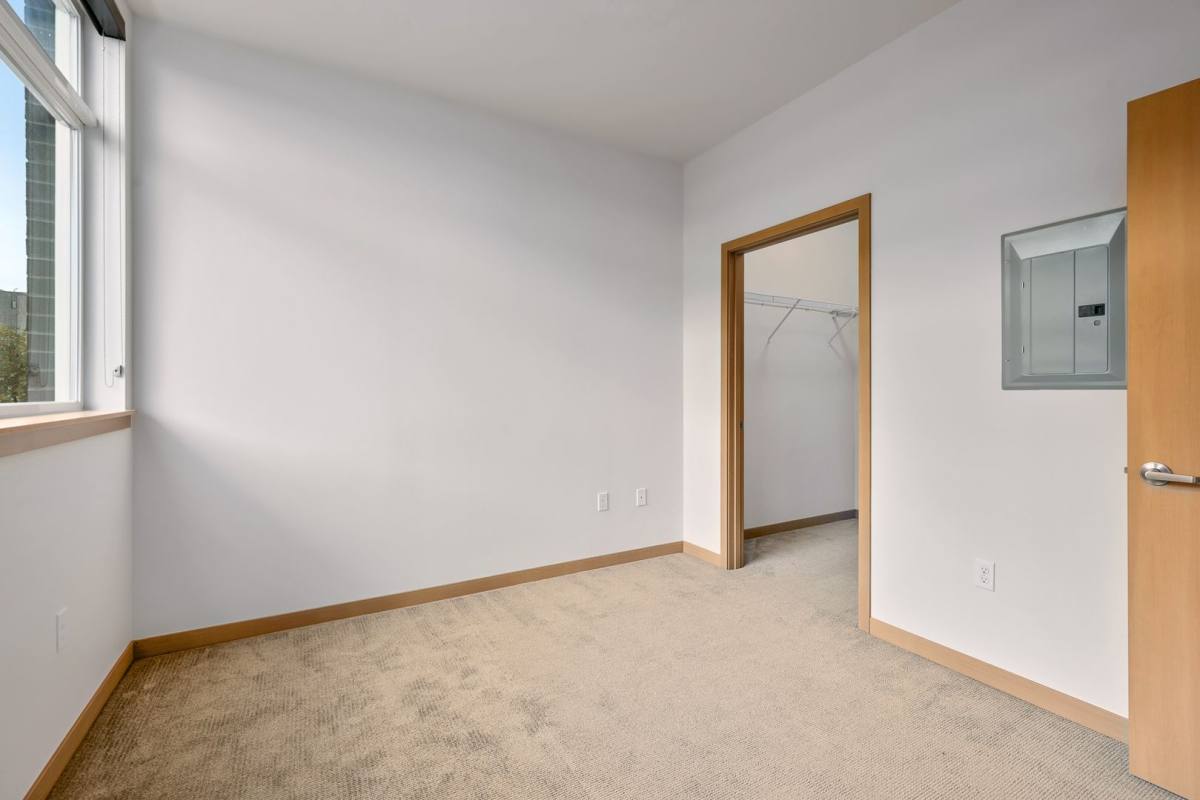 500 Belmont Ave E #402, Seattle, WA 98102 - Apartment for Rent - Image 9
