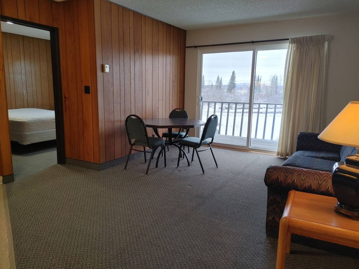 Walkada 2nd Pod, 1653 2nd Ave, Fairbanks, AK 99701 - Apartment for Rent - Image 2