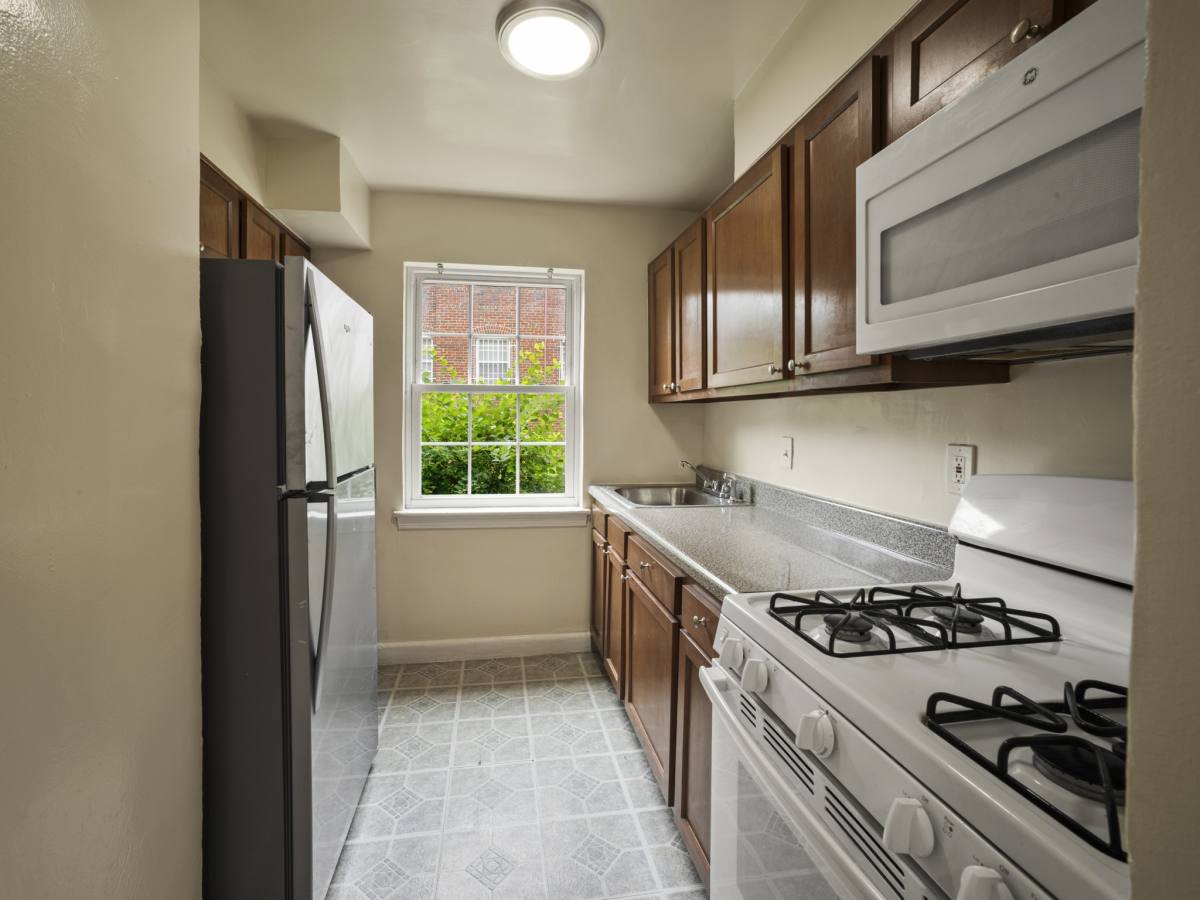 4235 First St SE #4F, Washington, DC 20032 - Apartment for Rent - Image 4