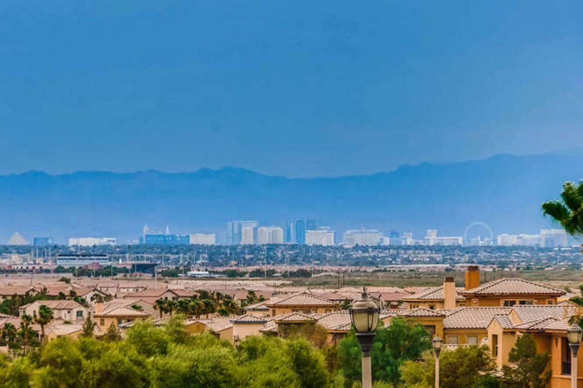 1178 Olivia Parkway, Henderson, NV 89011 - House for Rent - Image 2