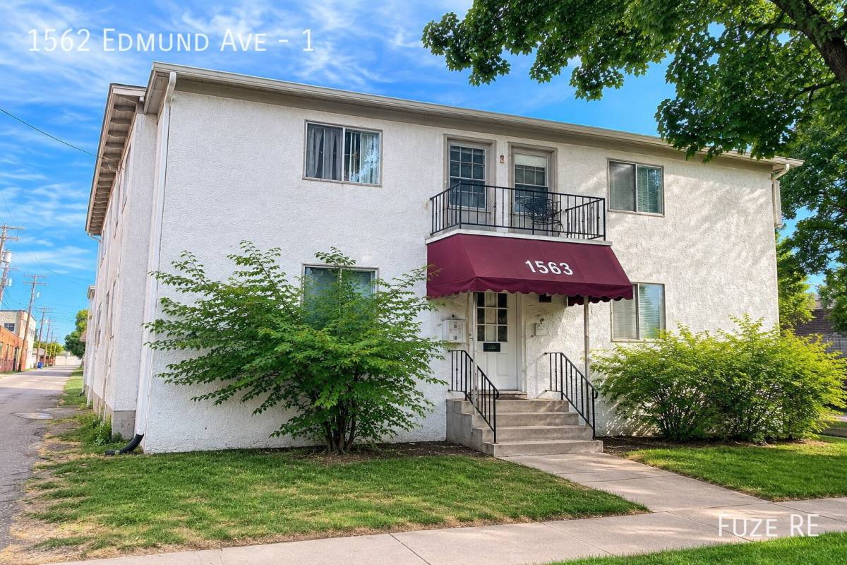 Apartment for rent at 1562 Edmund Ave #1, St. Paul, MN 55104