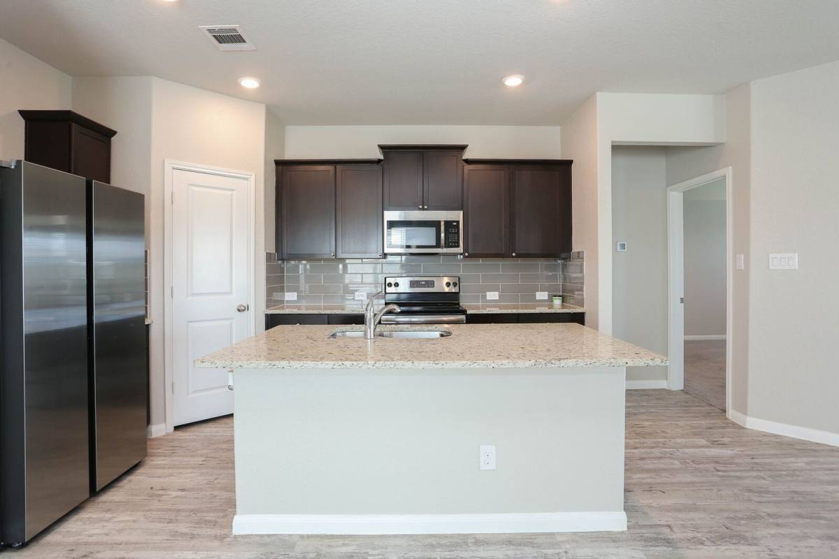 202 Hanover Place, Cibolo, TX 78108 - House for Rent - Image 10