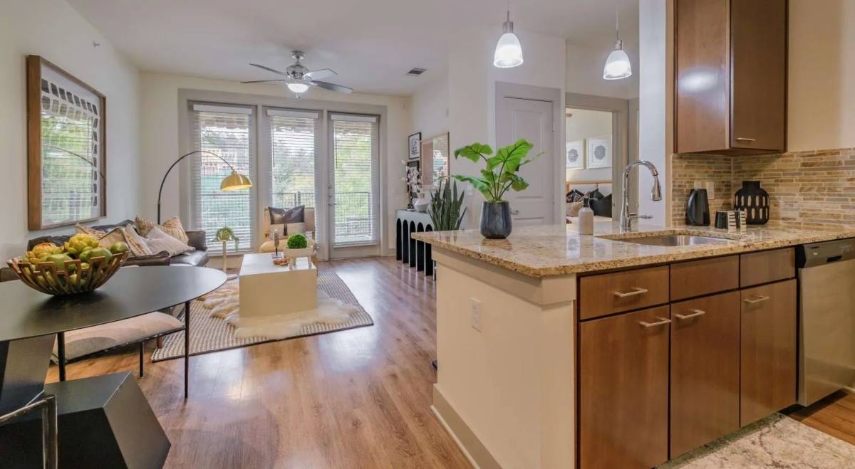 4730 Fairmount St #A1, Dallas, TX 75219 - Apartment for Rent - Image 8