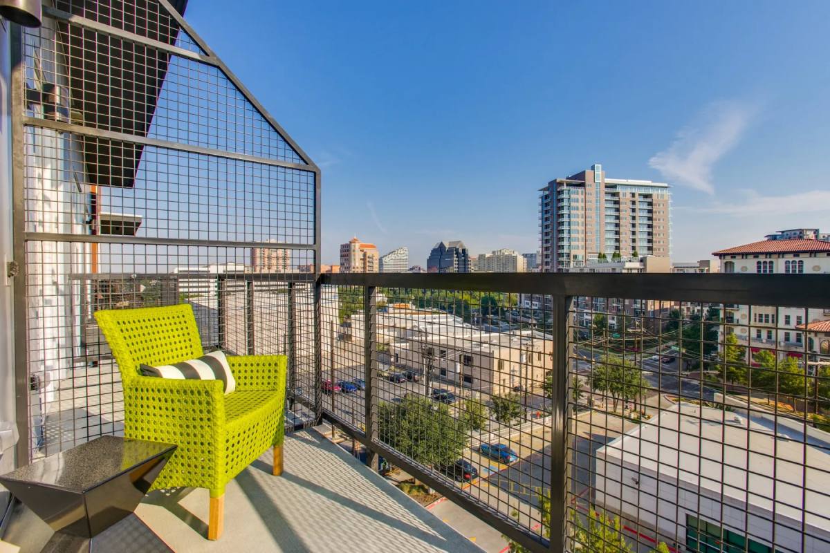 3033 Routh St, Dallas, TX 75201 - Apartment for Rent - Image 7