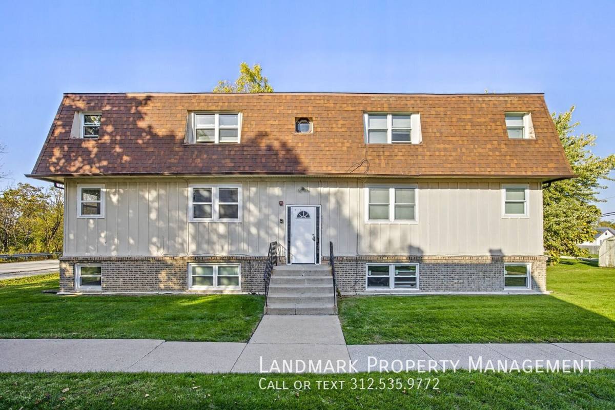 Apartment for rent at 26045 S Oak Rd #3, Monee, IL 60449