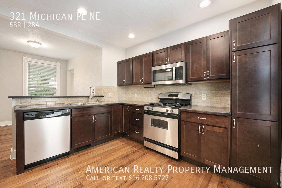 321 Michigan Place NE, Grand Rapids, MI 49503 - House for Rent - Image 4