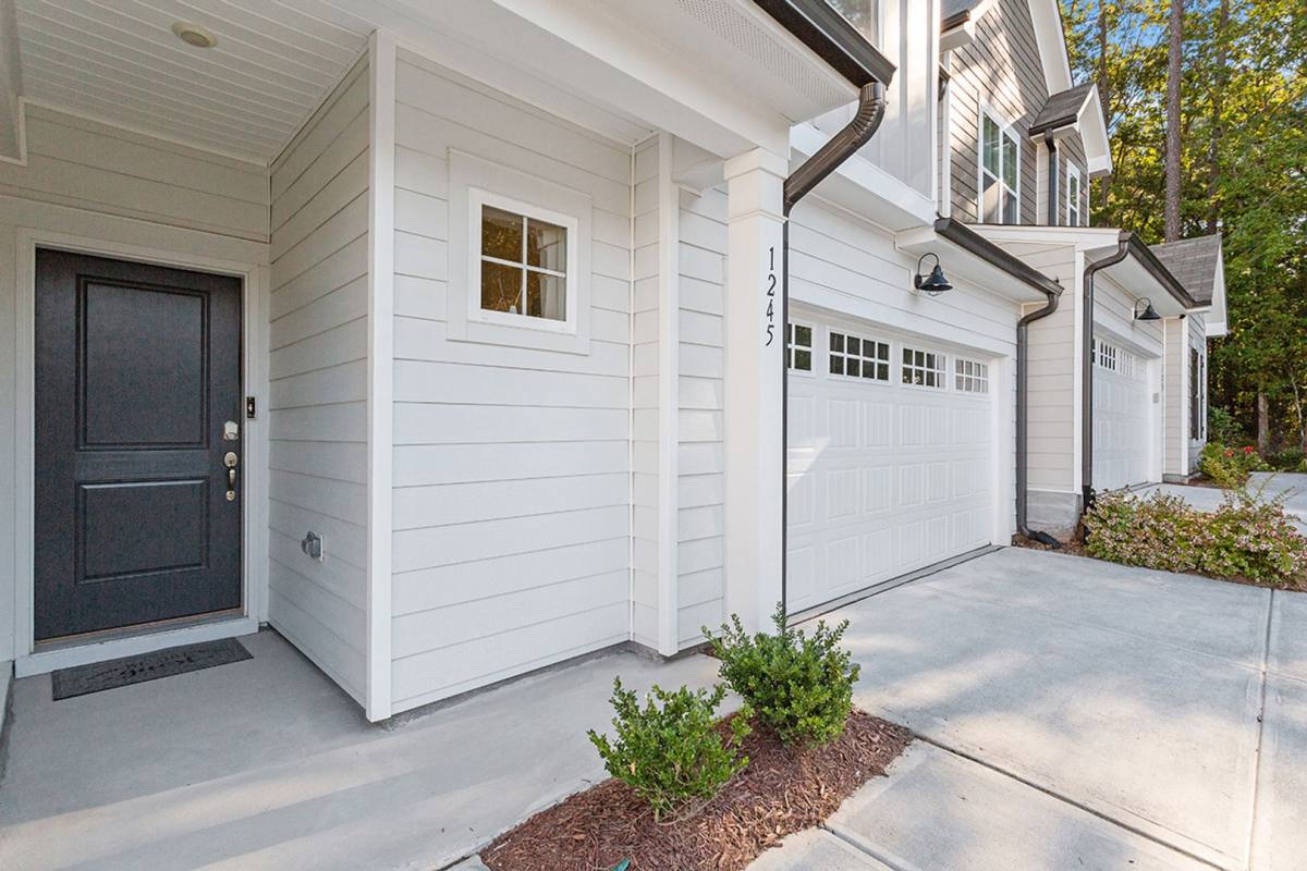 1245 Gemfor St, Durham, NC 27703 - Townhouse for Rent - Image 5