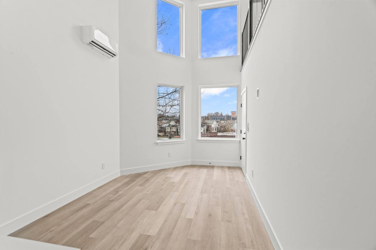 4710 Woodland Ave #3, Philadelphia, PA 19143 - Apartment for Rent - Image 5