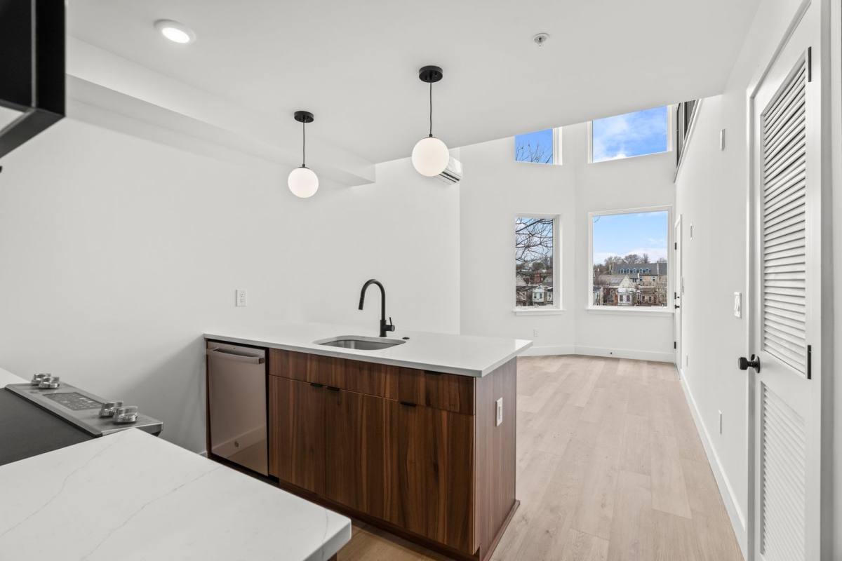 4710 Woodland Ave #3, Philadelphia, PA 19143 - Apartment for Rent - Image 1