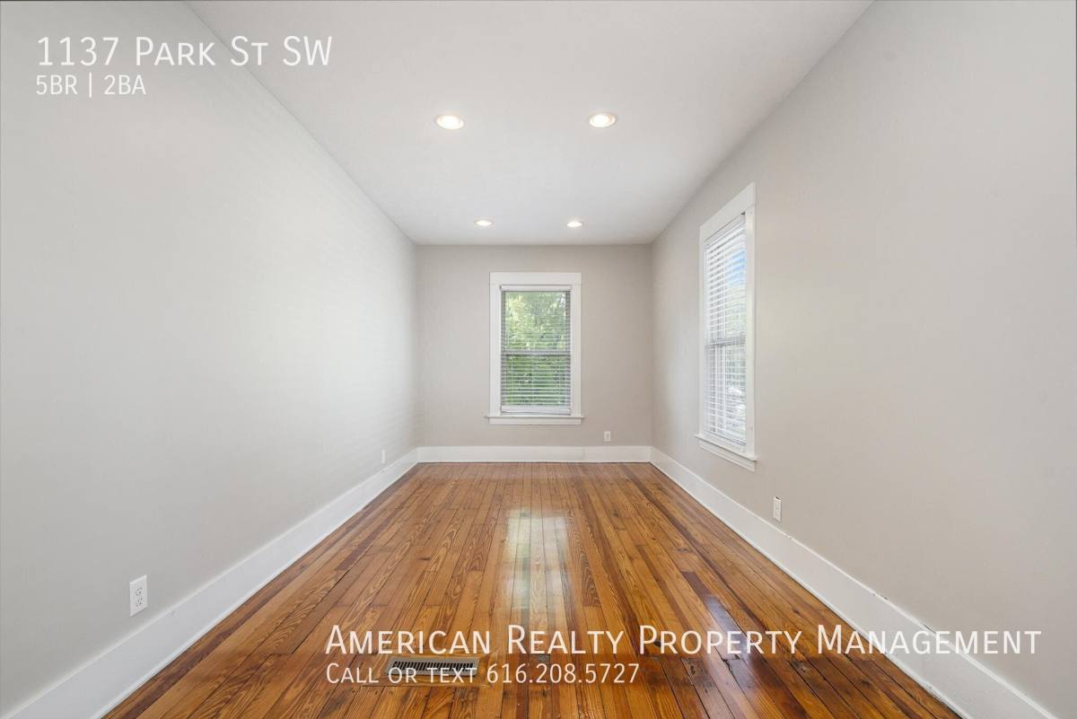 1137 Park St SW, Grand Rapids, MI 49504 - House for Rent - Image 9