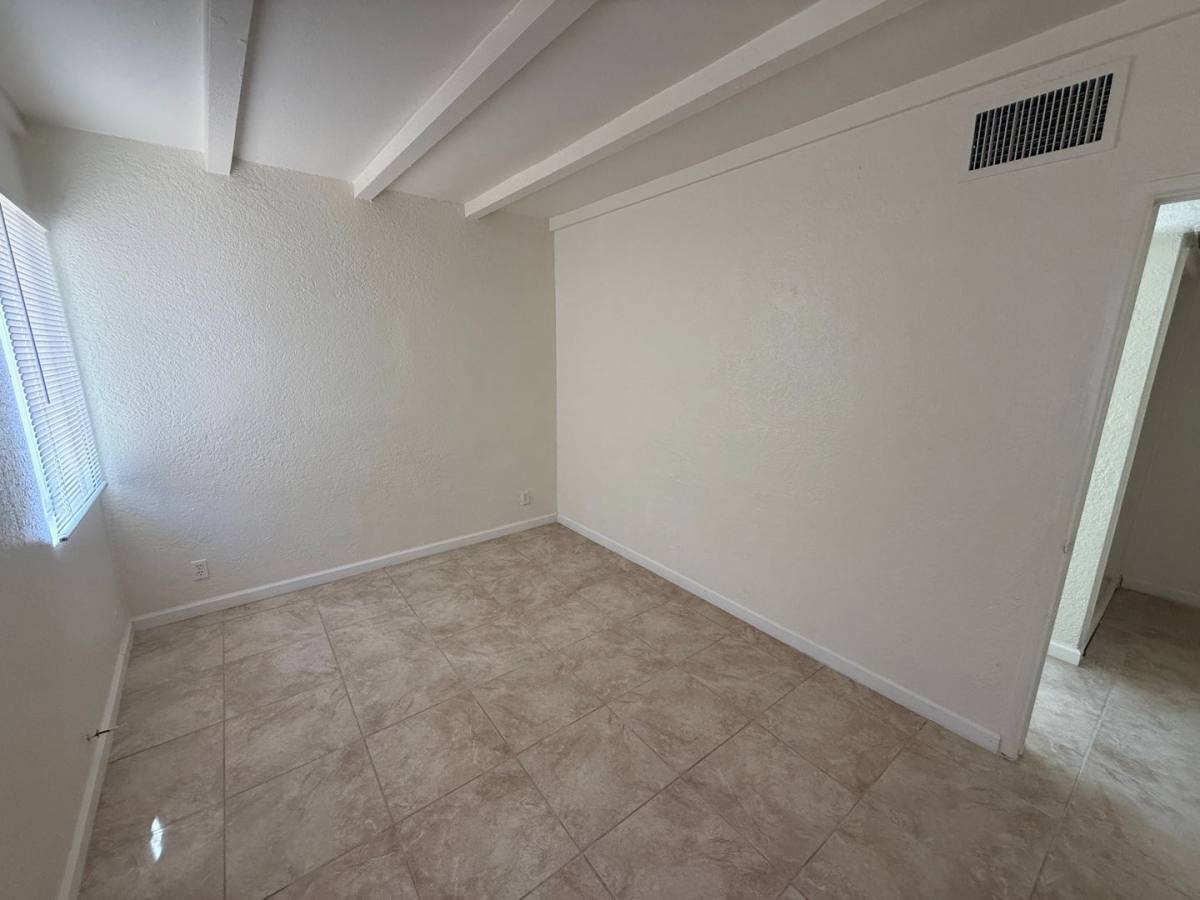 Desert View, 66099 Desert View Ave, Desert Hot Springs, CA 92240 - Apartment for Rent - Image 6