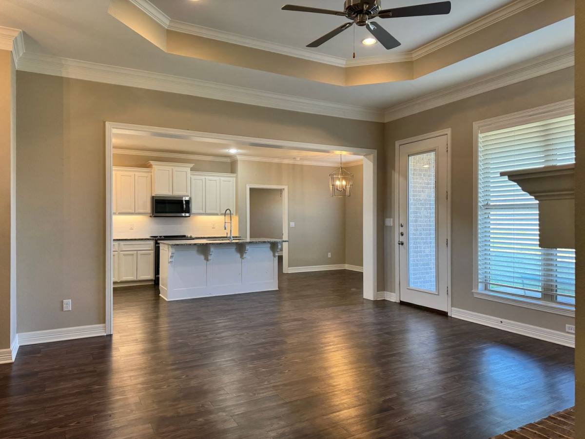 1015 Stagecoach Bend, Bullard, TX 75757 - House for Rent - Image 5
