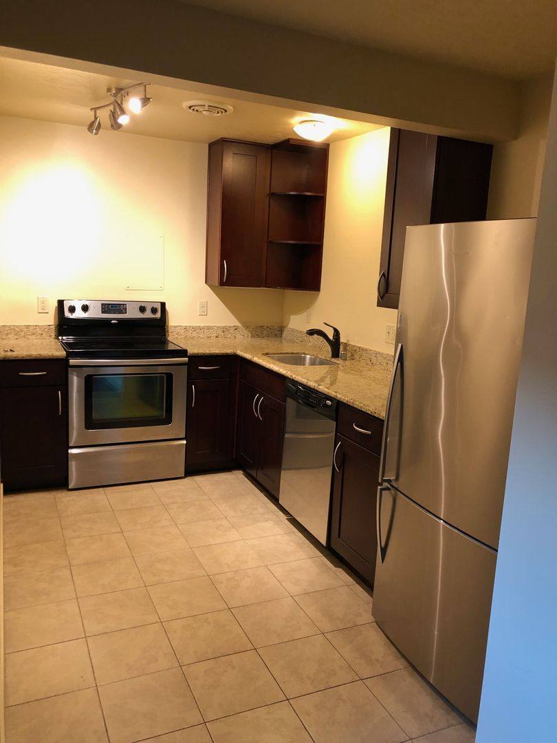 Zte Mersoleil Franklin, 2635 Franklin Ave E, Seattle, WA 98102 - Apartment for Rent